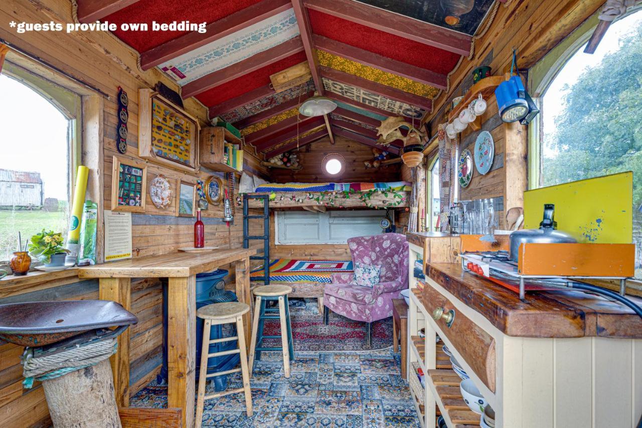 2 X Double Bed Glamping Wagon In Dalby Forest Scarborough Exteriör bild